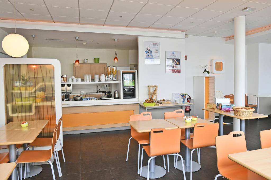 Ibis Budget Saint-Quentin Centre Gare Exterior photo