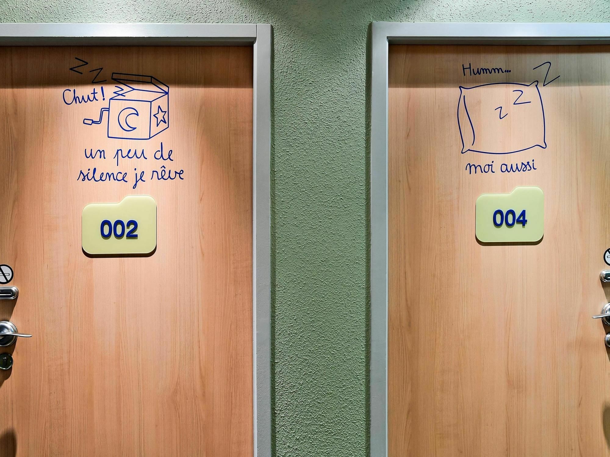 Ibis Budget Saint-Quentin Centre Gare Exterior photo